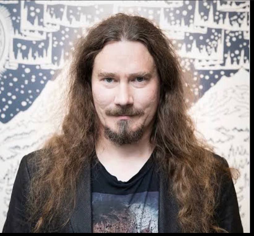 TUOMAS HOLOPAINEN JOHANNES